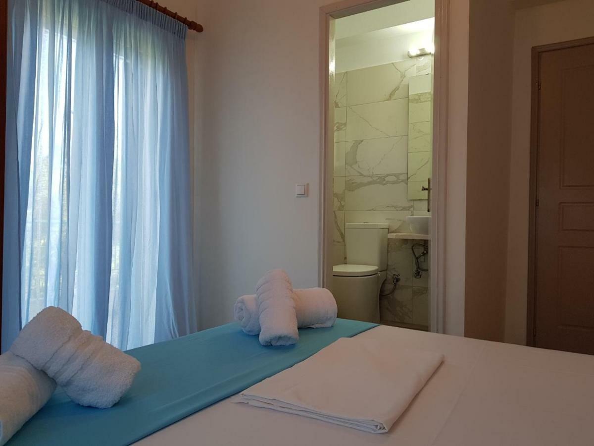 Dionysia Rooms Lefkáda Exterior foto